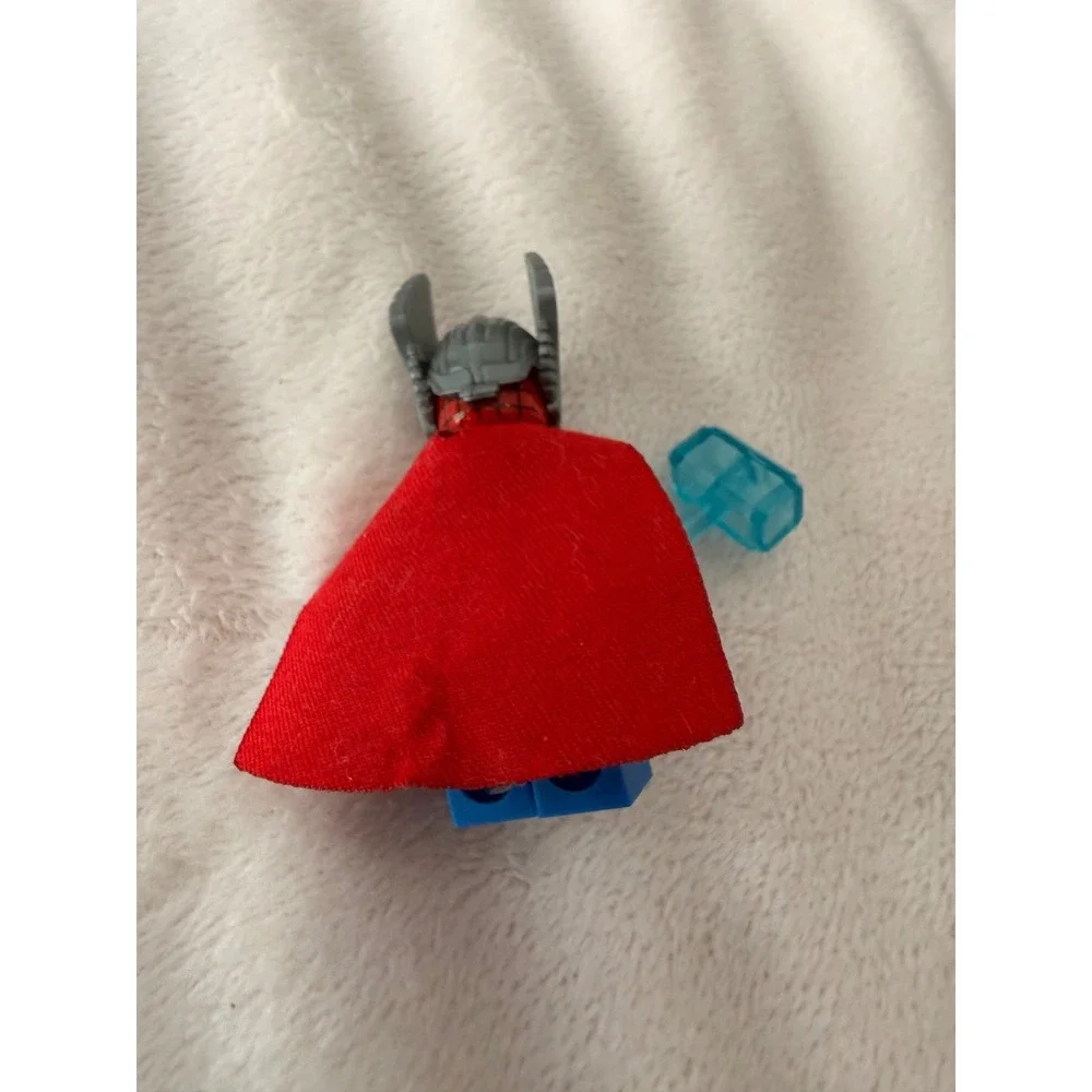 LEGO Marvel Spider-Man Minifigure with Thor Helmet Cape and Blue Hammer Mjolnir